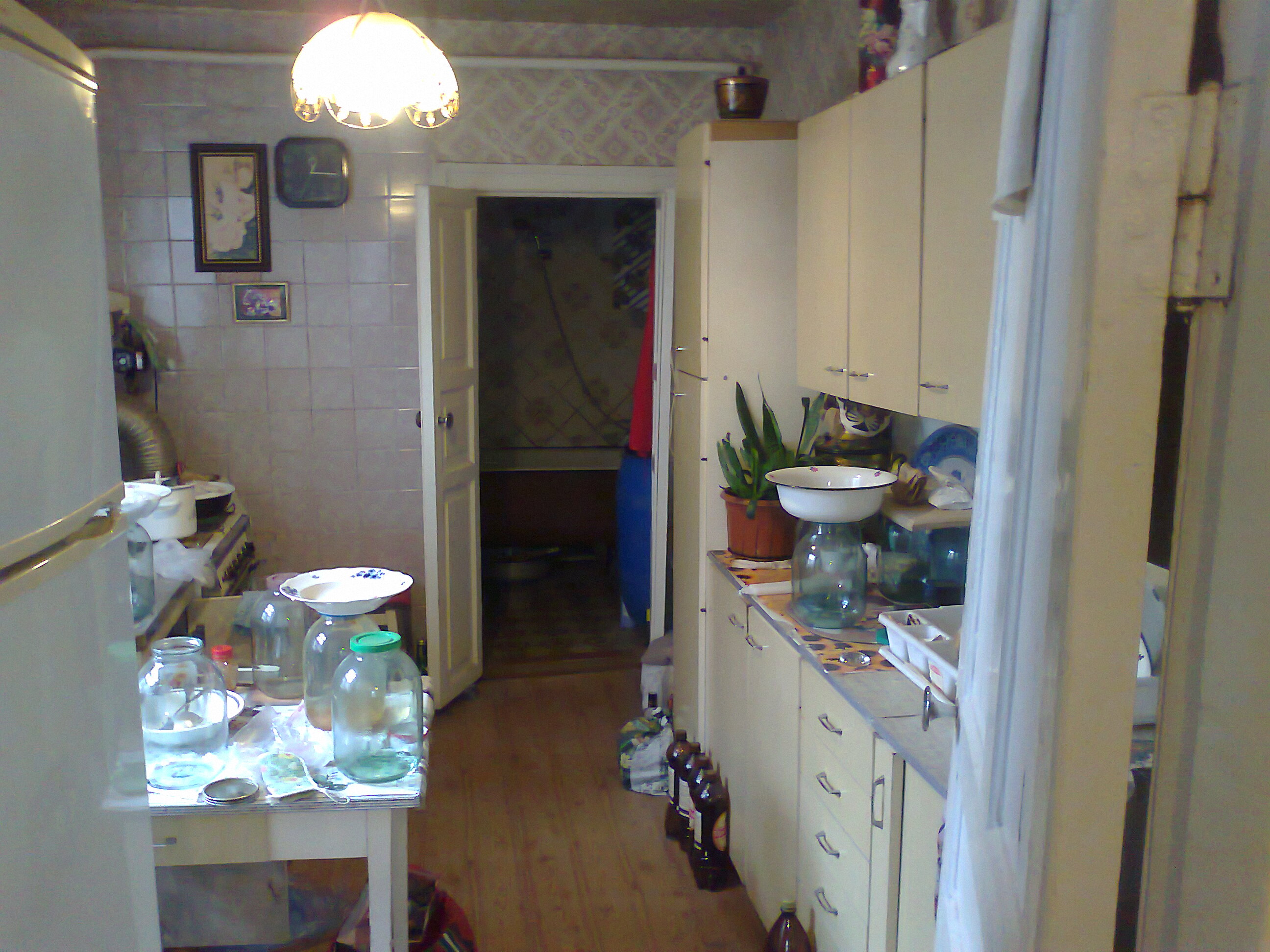 Продам дом со всеми удобствами из 4х комнат в Ленинском р-оне Донецка - фотография