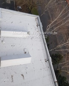 Покрівля дахів ПВХ мембраною  - фотография